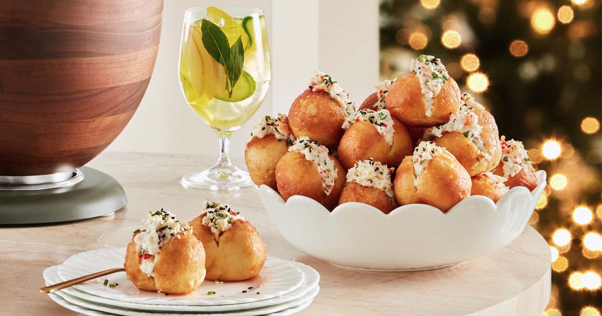 Ball-shaped doughnuts filled with a creamy crab, chilli and lemon mixture.