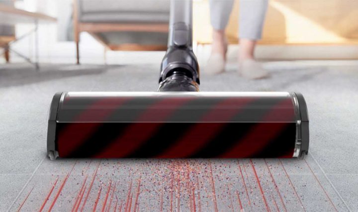 A demonstration of how the LG CordZero A9 Kompressor Ultra vacuums carpet.