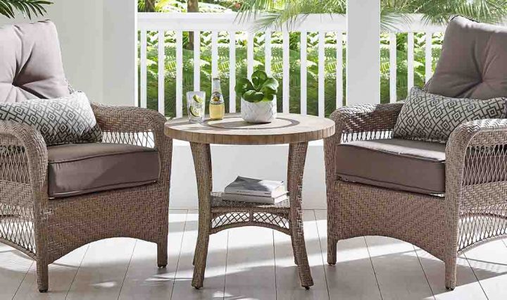 The new Barbuda outdoor chat setting.