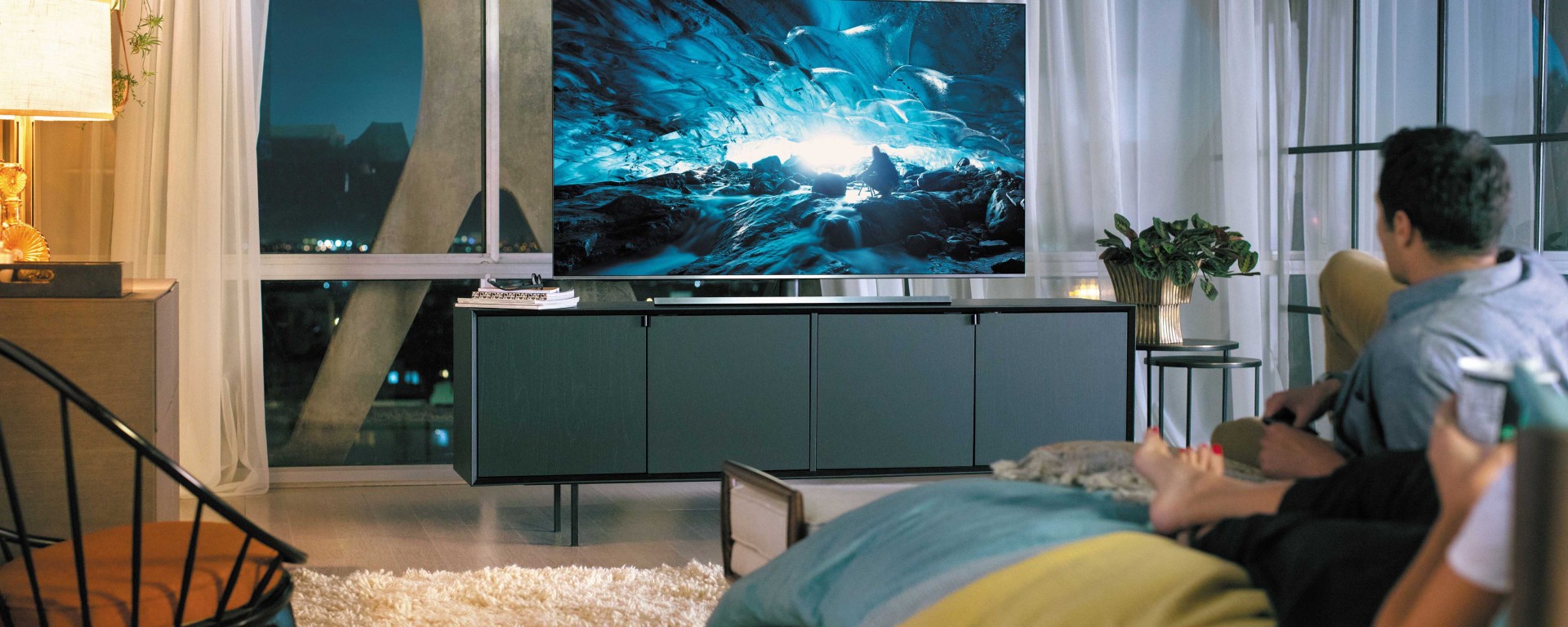 Samsung 4K Ultra HD LED TV - 82" - One of our recommended 4K TVs